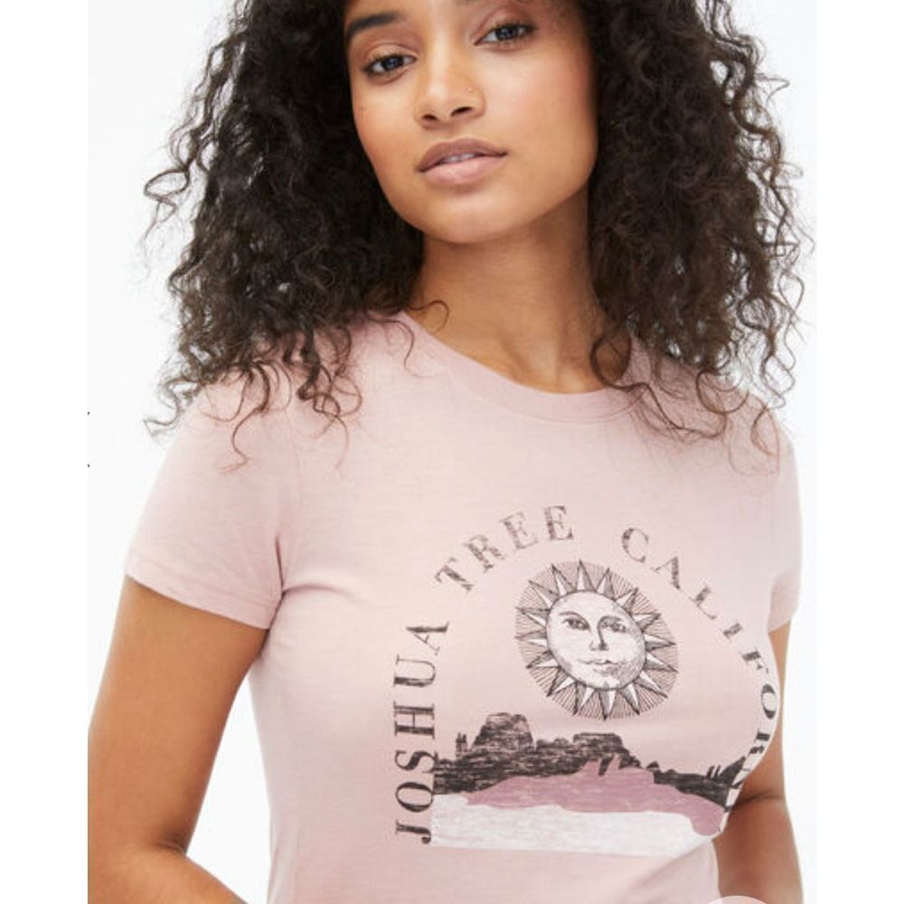 Aeropostale Joshua Tree Sun Graphic Tee